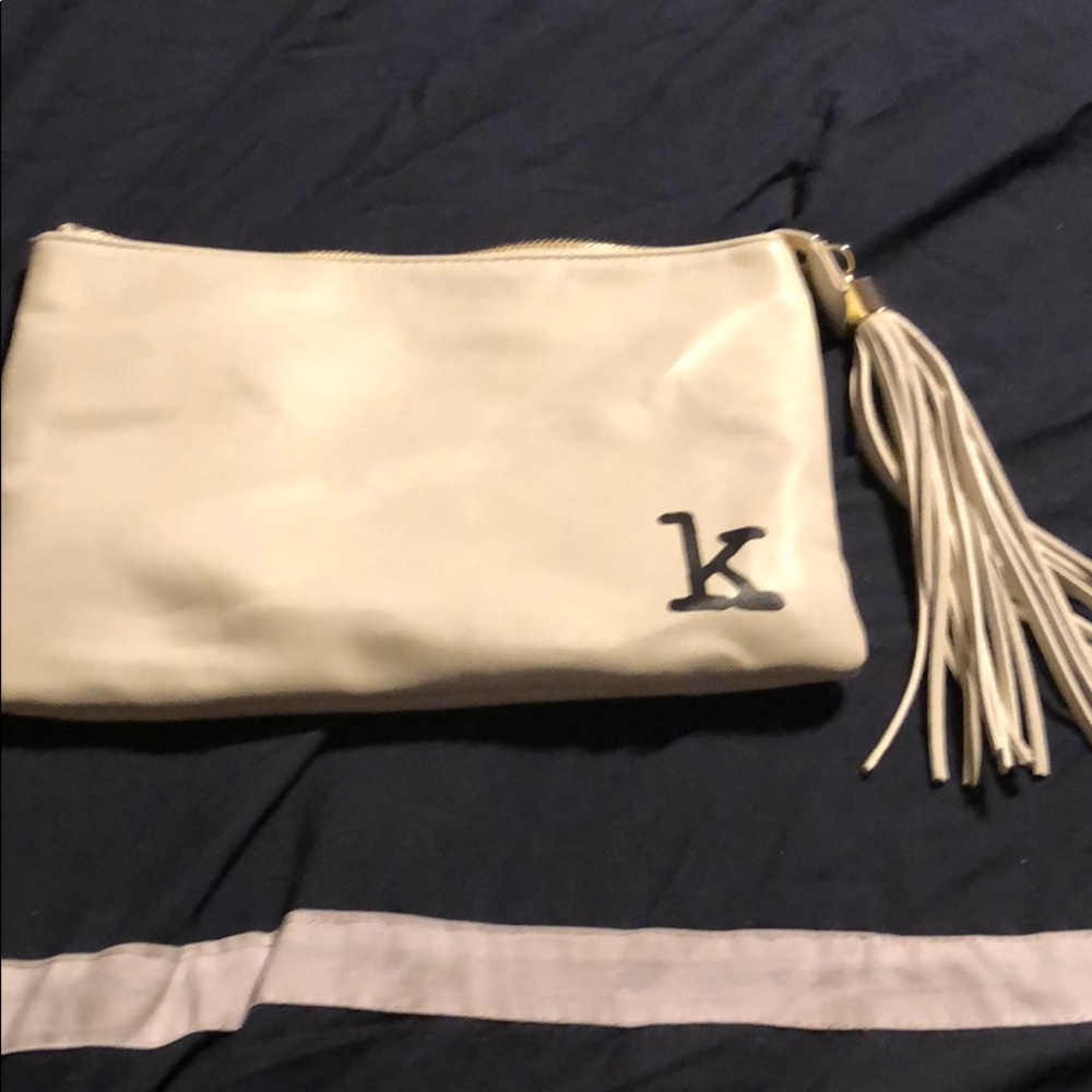 White clutch